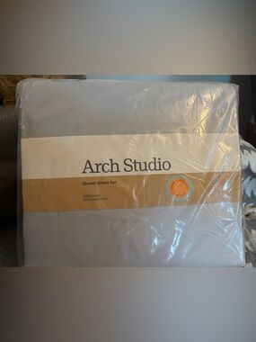 Arch Studio Queen Sheet Set - Light Gray